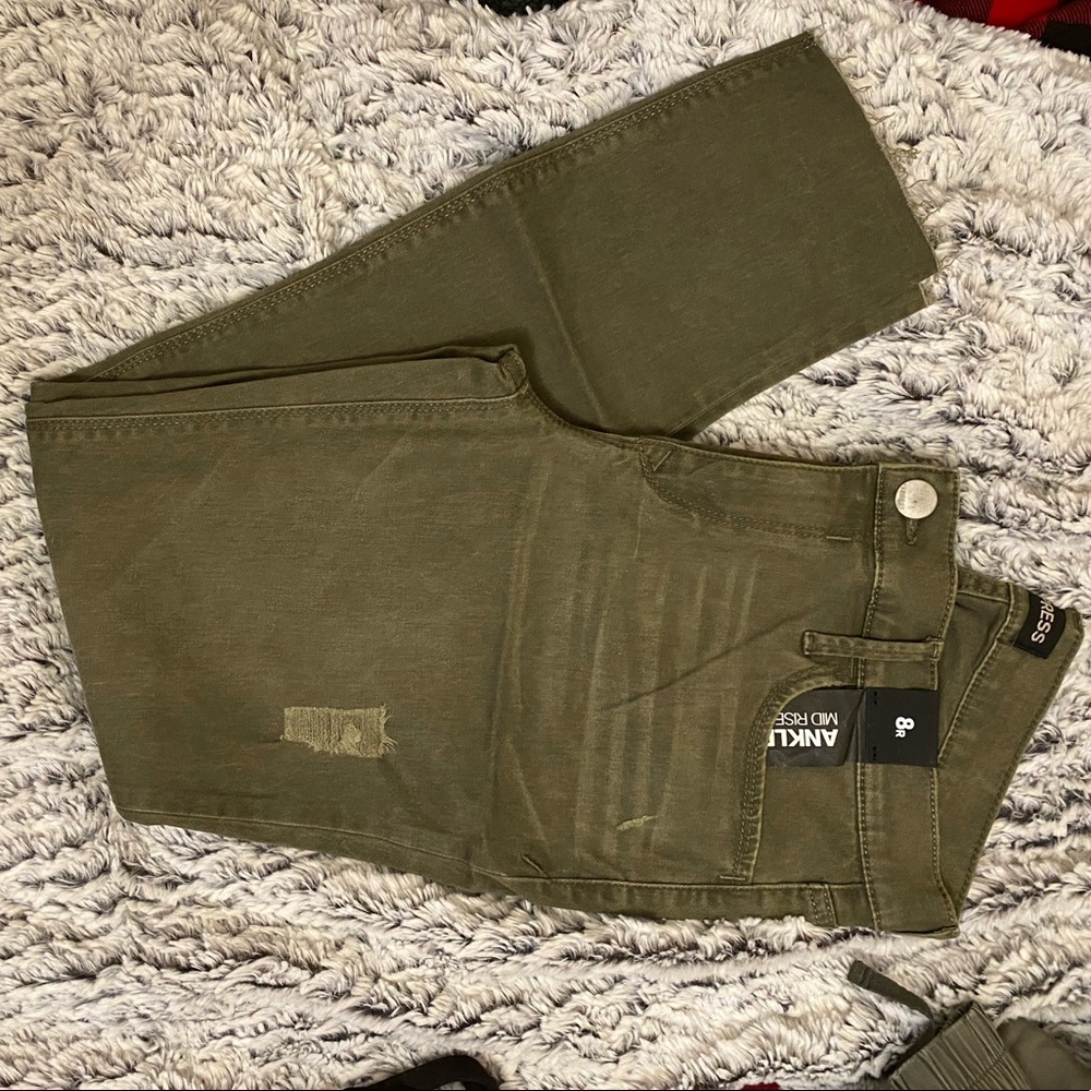 Express Mid Ankle Length Mid Rise Jeans